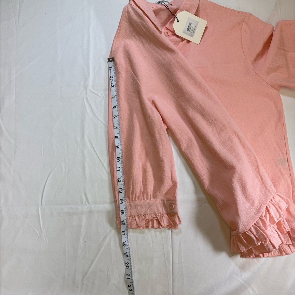 Women’s Light Pink Blouse with Ruffle Trim on sleeves and bottom. SizeXL. - Picture 8 of 8